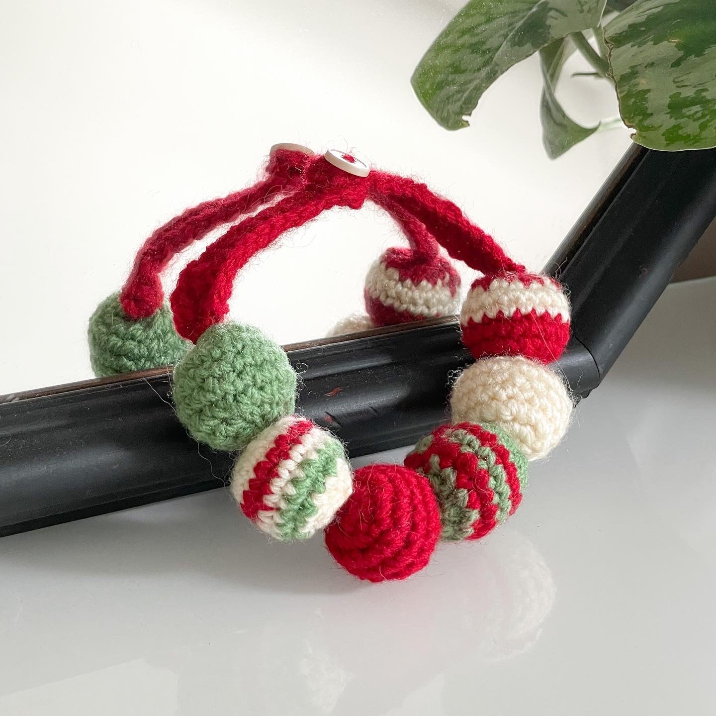 •Pet Crochet Collar - Merry Baubles🔴🟢